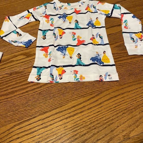 Baby gap Disney Princess 100% organic pj set - Picture 2 of 8